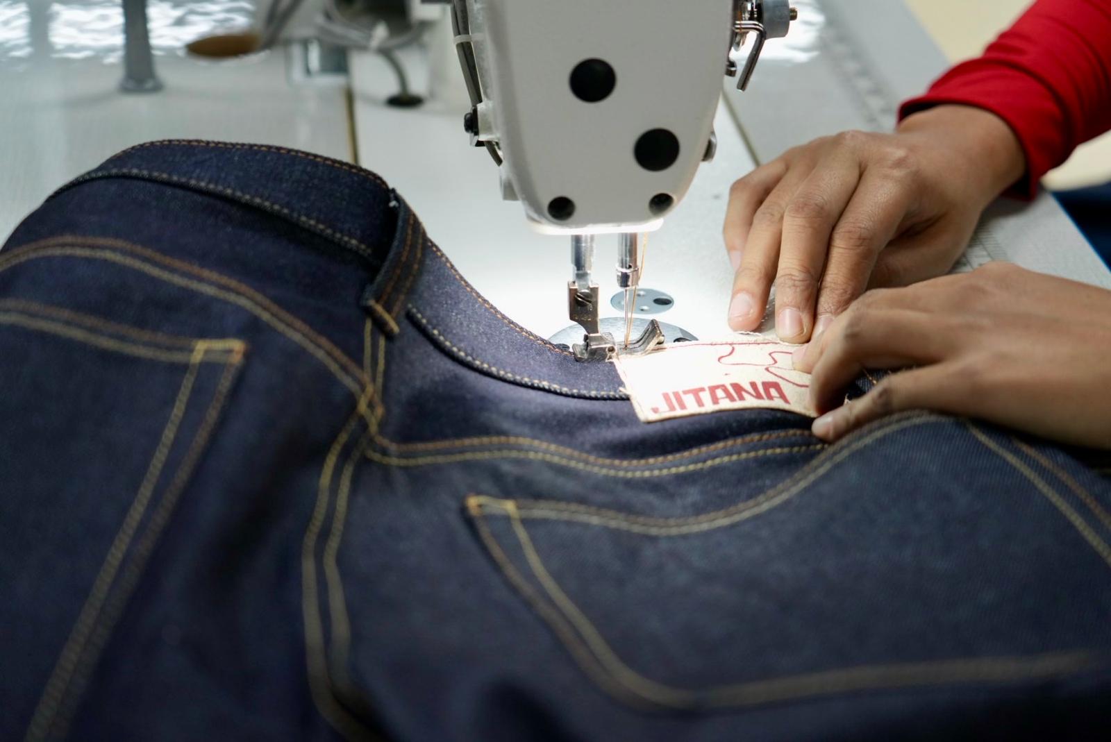 JITANA Jeans