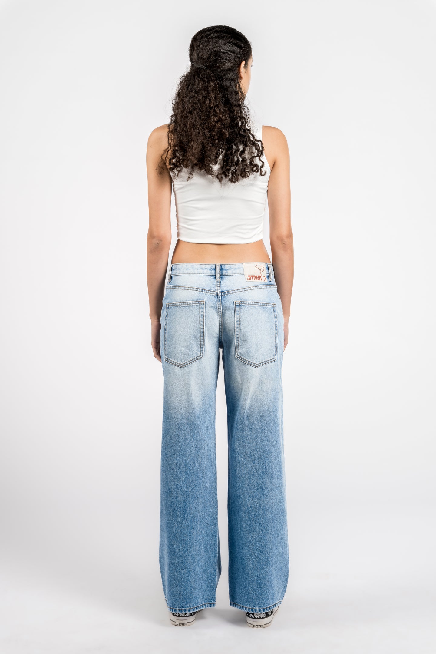 Navari 5 Pocket Low-Rise Wide Leg Jeans with Light Wash